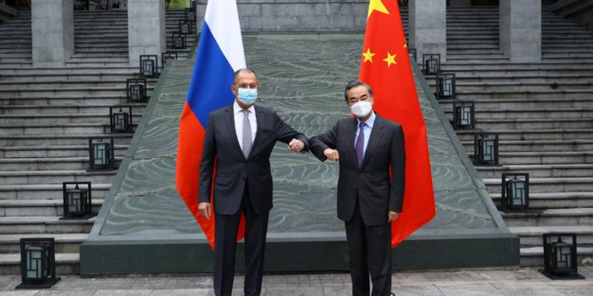 Lavrov comments Russia-China cooperation on bilateral, int'l issues